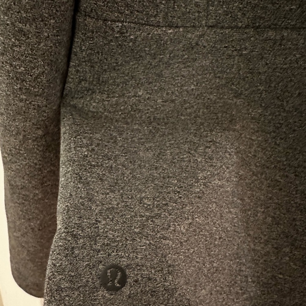 Lululemon Zip Sweater Size Medium - Picture 4 of 4